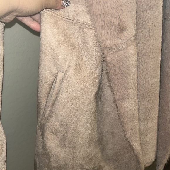 Blush Pink Coat - Picture 4 of 10